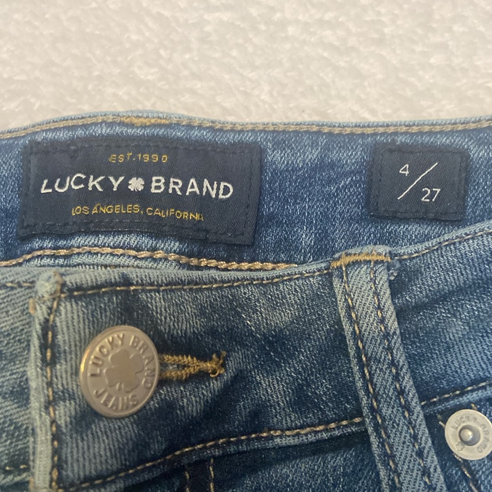 LUCKY BRAND Size 4/27 Bermuda Blue Jean Shorts - Picture 2 of 11